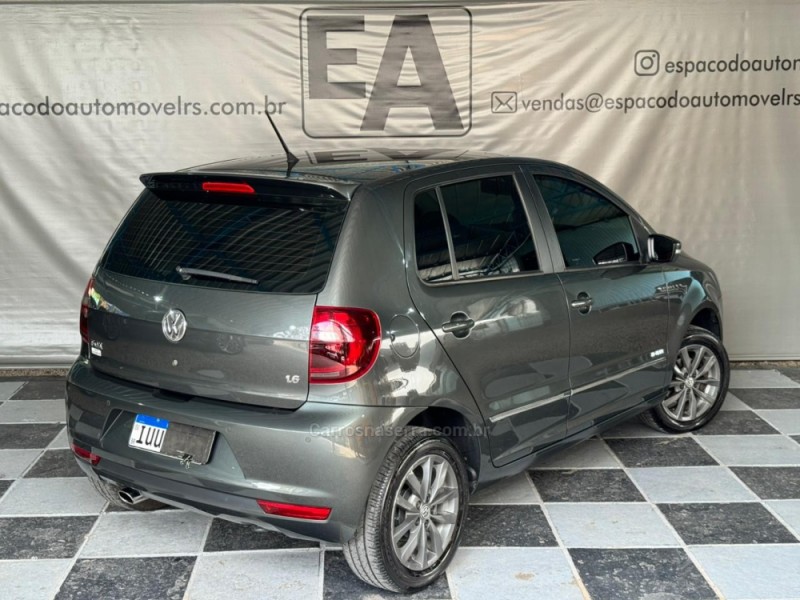 FOX 1.6 MI HIGHLINE 8V FLEX 4P MANUAL - 2014 - NOVA PRATA