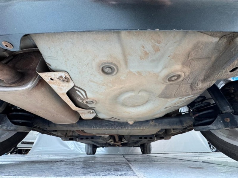 FOX 1.6 MI HIGHLINE 8V FLEX 4P MANUAL - 2014 - NOVA PRATA