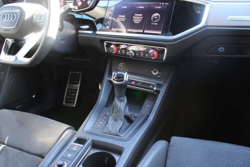 Q3 2.0 40 TFSI SPORTBACK ANNIVERSARY EDITION QUATTRO 4P GASOLINA AUTOMÁTICO - 2024 - CAXIAS DO SUL