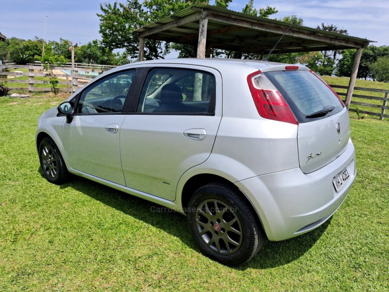 PUNTO 1.8 HLX 8V FLEX 4P MANUAL - 2010 - BENTO GONçALVES