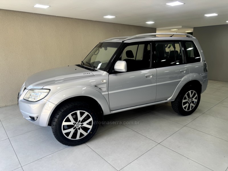 PAJERO TR4 2.0 4X4 16V 140CV FLEX 4P AUTOMÁTICO - 2011 - PORTO ALEGRE