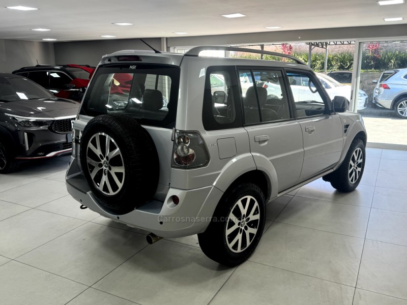 PAJERO TR4 2.0 4X4 16V 140CV FLEX 4P AUTOMÁTICO - 2011 - PORTO ALEGRE