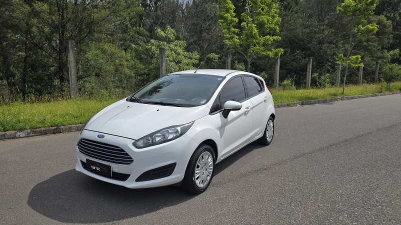 fiesta 1.6 rocam se 8v flex 4p manual 2017 bento goncalves