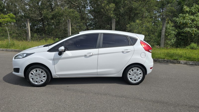 FIESTA 1.6 ROCAM SE 8V FLEX 4P MANUAL - 2017 - BENTO GONçALVES