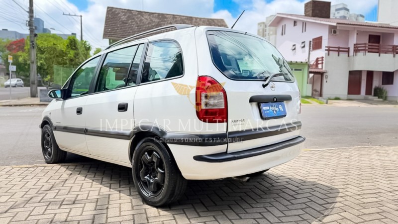 ZAFIRA 2.0 MPFI EXPRESSION 8V FLEX 4P AUTOMÁTICO - 2011 - NOVO HAMBURGO