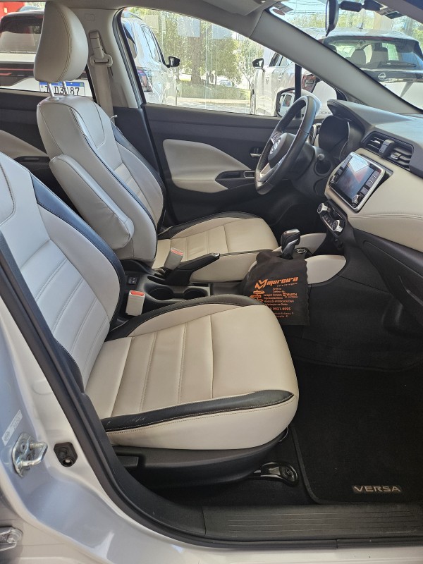 VERSA 1.6 EXCLUSIVE 16V FLEX 4P AUTOMÁTICO - 2021 - FARROUPILHA