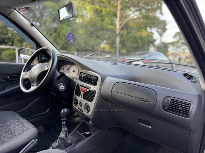 PALIO 1.0 MPI FIRE ECONOMY 8V FLEX 4P MANUAL - 2010 - PAROBé