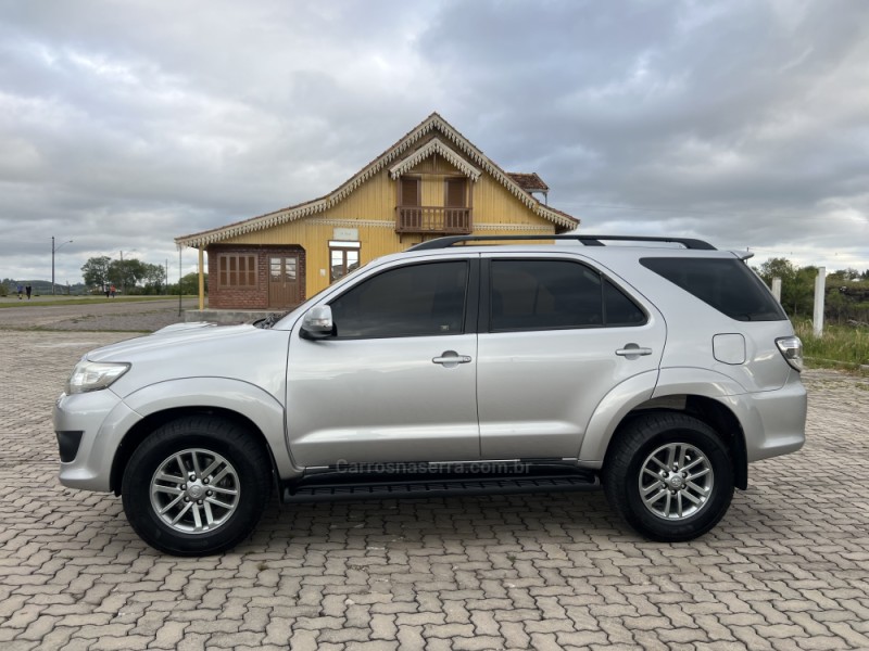HILUX SW4 3.0 SRV 4X4 CD 16V TURBO INTERCOOLER DIESEL 4P AUTOMÁTICO - 2015 - ANTôNIO PRADO