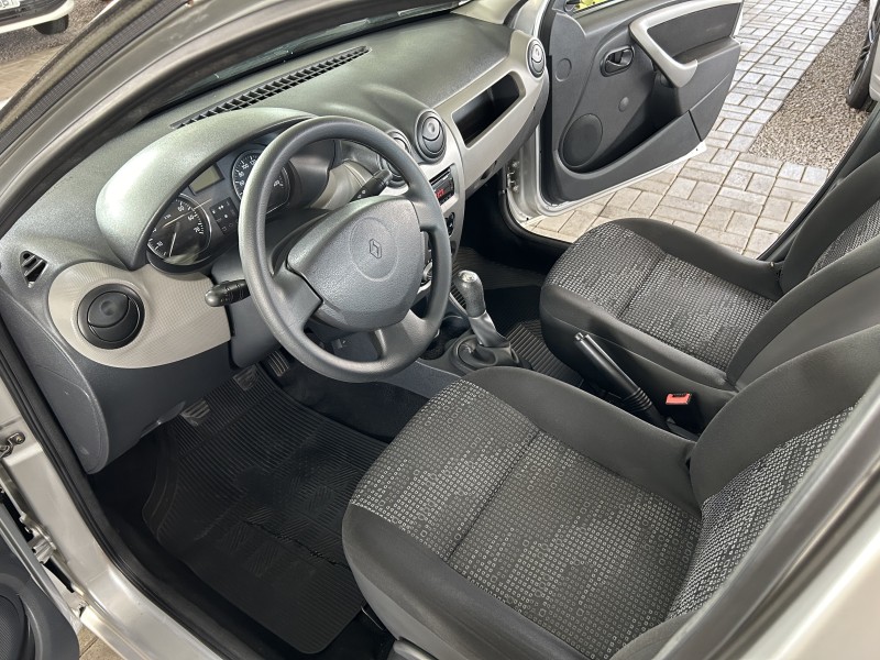 SANDERO 1.6 EXPRESSION 8V FLEX 4P MANUAL - 2009 - CAXIAS DO SUL