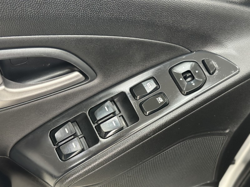 IX35 2.0 MPI 4X2 16V GASOLINA 4P AUTOMÁTICO - 2012 - SANTA CRUZ DO SUL