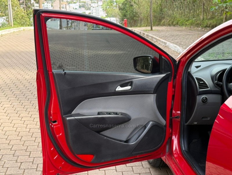 HB20 1.6 PREMIUM 16V FLEX 4P MANUAL - 2014 - GUAPORé