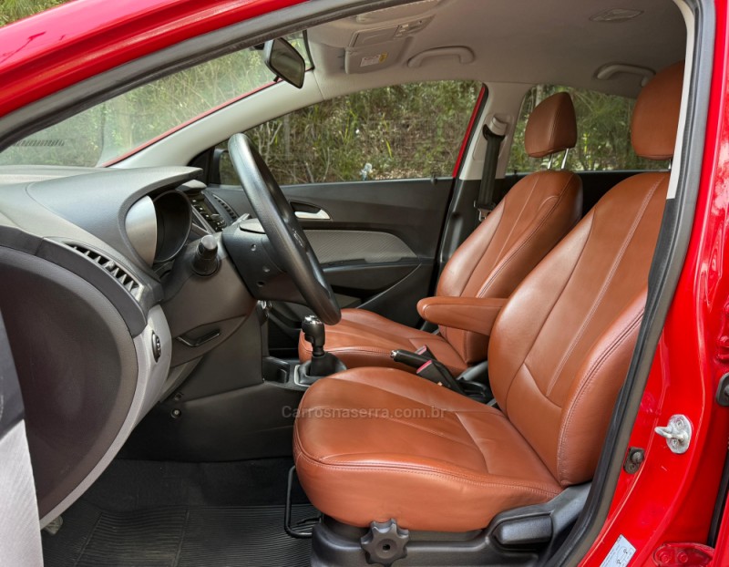 HB20 1.6 PREMIUM 16V FLEX 4P MANUAL - 2014 - GUAPORé