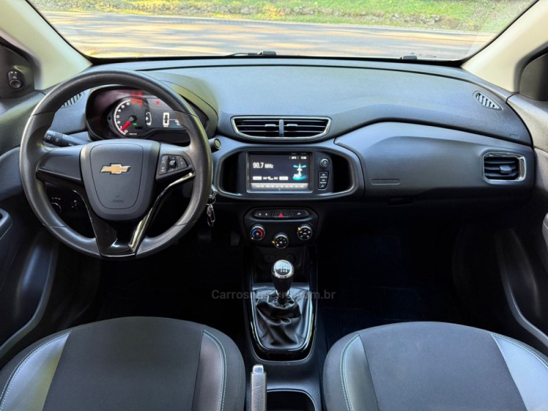 PRISMA 1.4 MPFI LT 8V FLEX 4P MANUAL - 2019 - DOIS IRMãOS