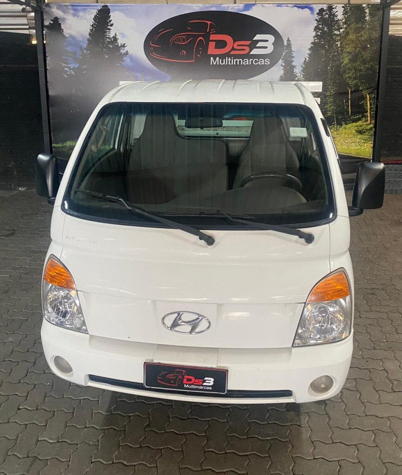 HR 2.5 TCI LD EXTRA LONGO COM CAÇAMBA 4X2 8V 97CV TURBO INTERCOOLER DIESEL 2P MANUAL - 2010 - CAXIAS DO SUL