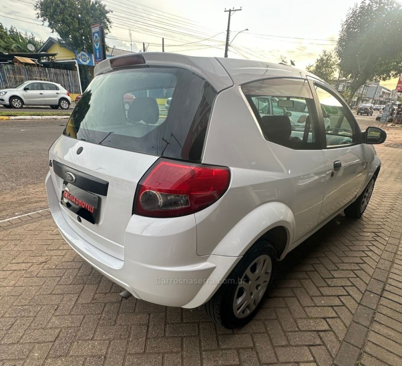 KA 1.0 MPI 8V FLEX 2P MANUAL - 2009 - PAROBé