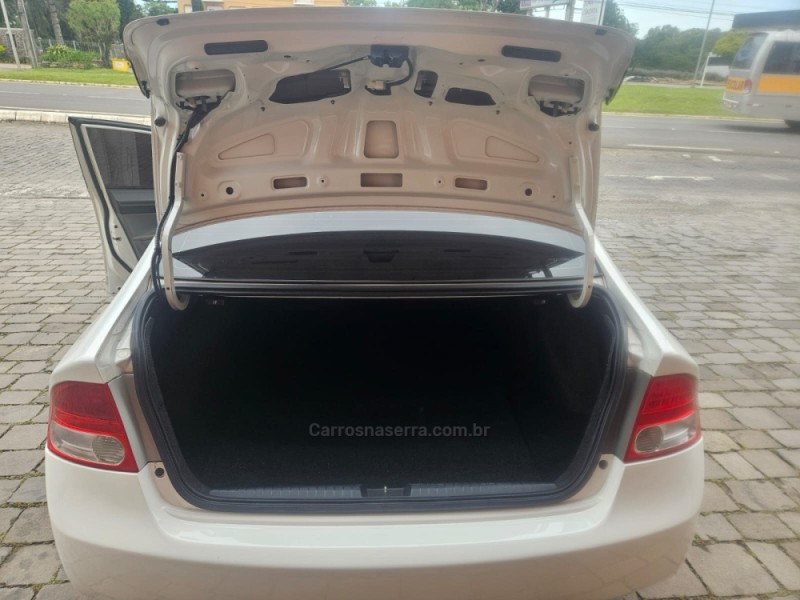 CIVIC 1.8 LXS 16V FLEX 4P AUTOMÁTICO - 2008 - VERANóPOLIS