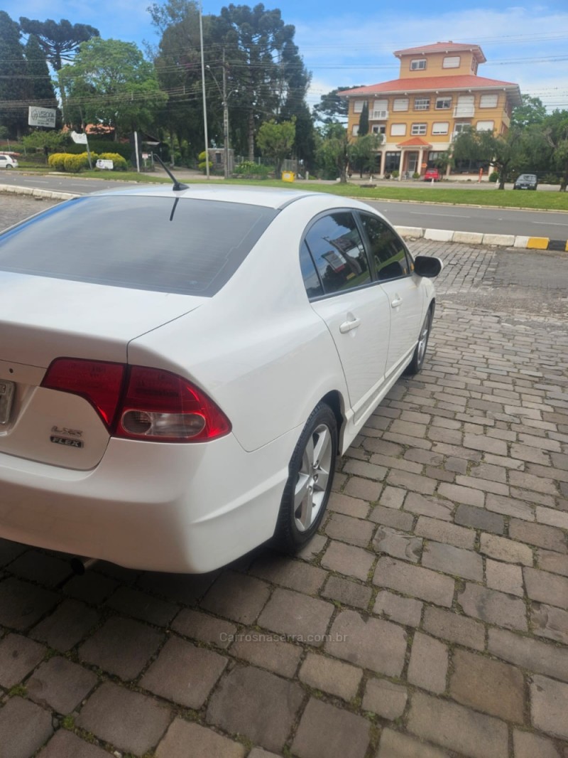 CIVIC 1.8 LXS 16V FLEX 4P AUTOMÁTICO - 2008 - VERANóPOLIS