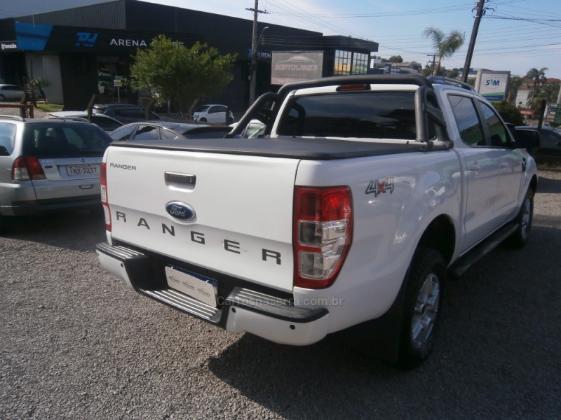 RANGER 2.2 XL 4X4 CD 16V DIESEL 4P MANUAL - 2015 - FARROUPILHA