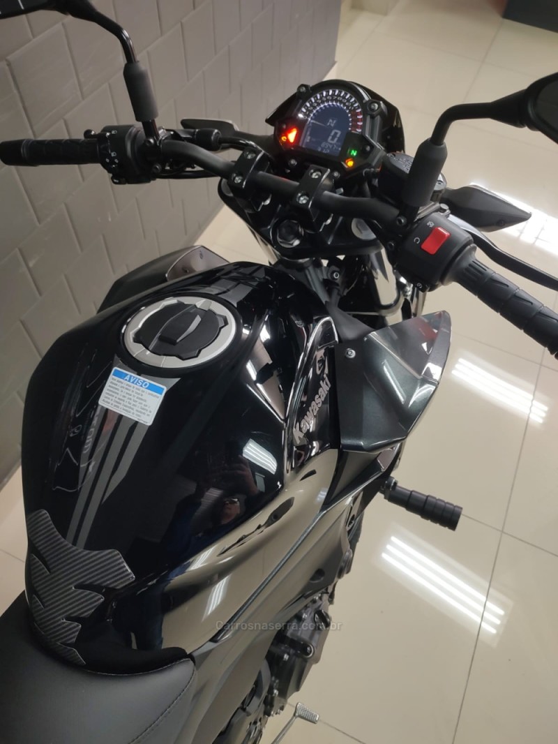 Z400  - 2024 - CAXIAS DO SUL