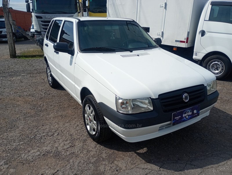 UNO 1.0 MPI MILLE FIRE 8V FLEX 4P MANUAL - 2013 - FARROUPILHA