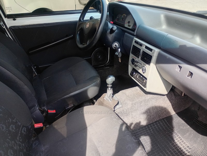 UNO 1.0 MPI MILLE FIRE 8V FLEX 4P MANUAL - 2013 - FARROUPILHA