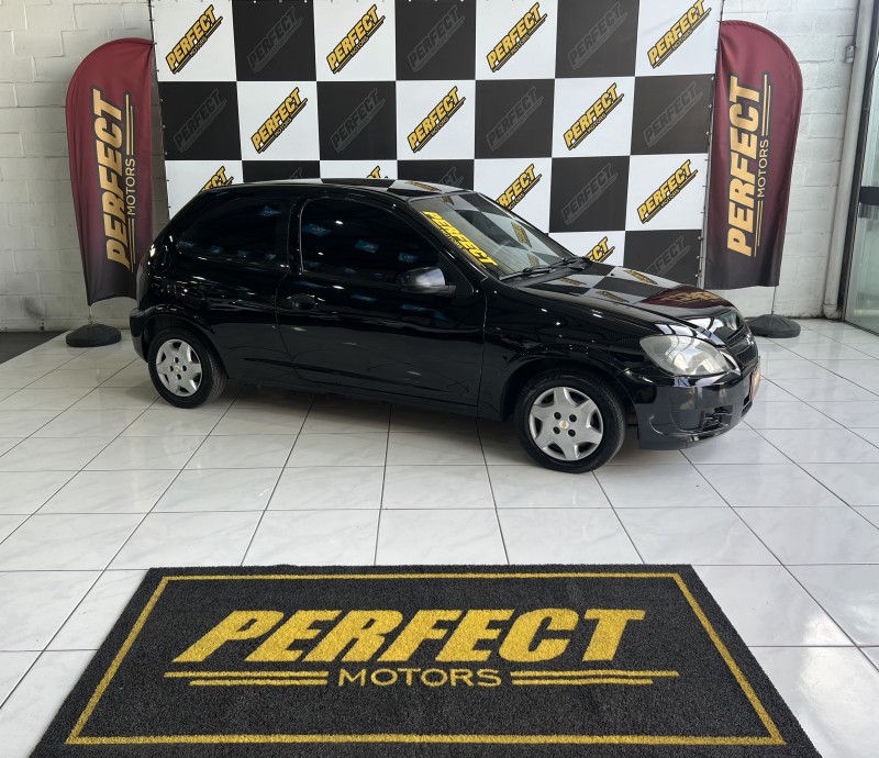 CELTA 1.0 MPFI LS 8V FLEX 2P MANUAL - 2012 - PORTãO