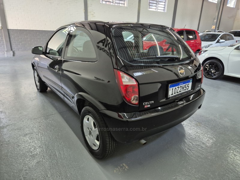 CELTA 1.0 MPFI VHC LIFE 8V FLEX 2P MANUAL - 2009 - GARIBALDI