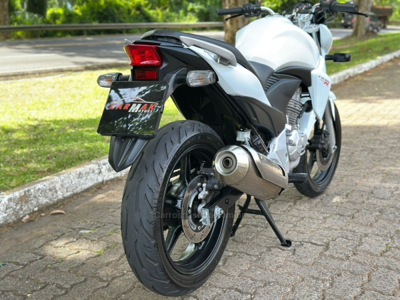 CB 300R  - 2014 - DOIS IRMãOS