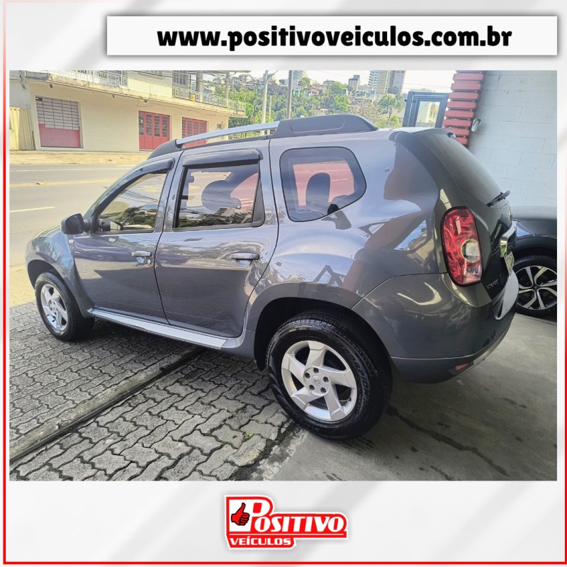 DUSTER 1.6 DYNAMIQUE 4X2 16V FLEX 4P MANUAL - 2013 - CAXIAS DO SUL