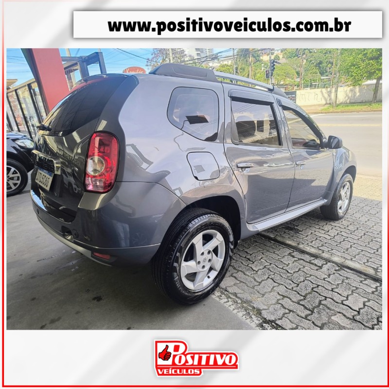 DUSTER 1.6 DYNAMIQUE 4X2 16V FLEX 4P MANUAL - 2013 - CAXIAS DO SUL