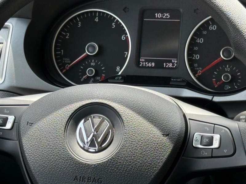 FOX 1.6 CONNECT 8V FLEX 4P MANUAL - 2021 - LAGOA VERMELHA