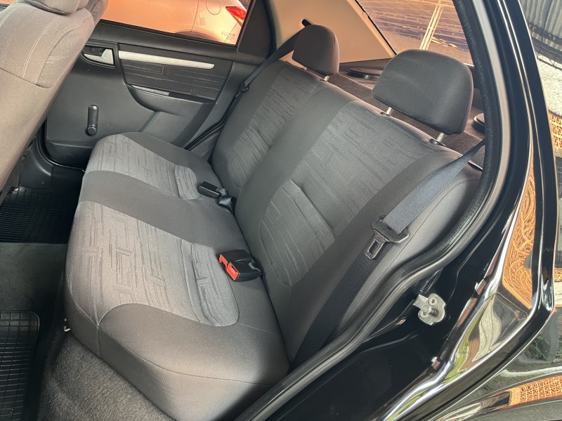 PRISMA 1.4 MPFI MAXX 8V FLEX 4P MANUAL - 2010 - GARIBALDI