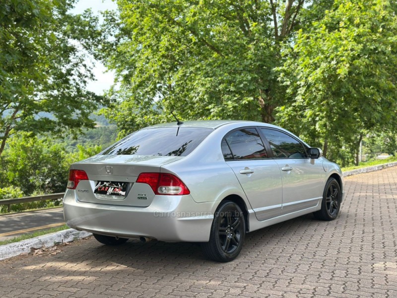 CIVIC 1.8 EXS 16V FLEX 4P AUTOMÁTICO - 2008 - DOIS IRMãOS