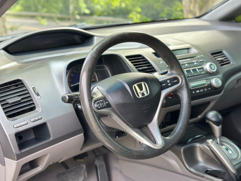 CIVIC 1.8 EXS 16V FLEX 4P AUTOMÁTICO - 2008 - DOIS IRMãOS