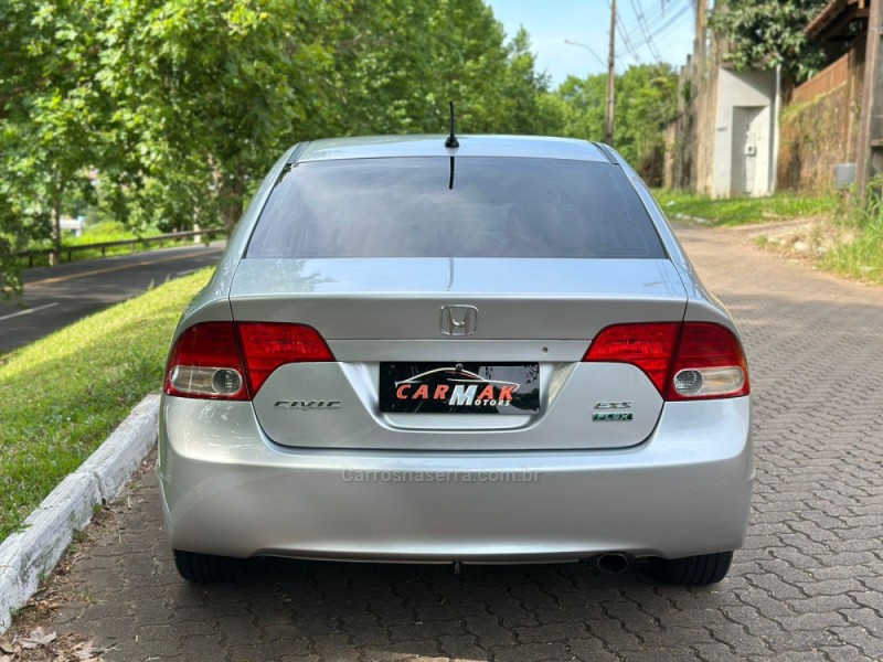 CIVIC 1.8 EXS 16V FLEX 4P AUTOMÁTICO - 2008 - DOIS IRMãOS