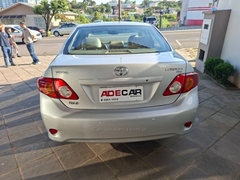 COROLLA 1.8 XEI 16V FLEX 4P AUTOMÁTICO - 2010 - FARROUPILHA