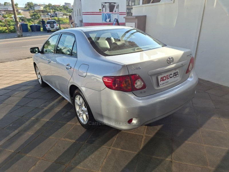 COROLLA 1.8 XEI 16V FLEX 4P AUTOMÁTICO - 2010 - FARROUPILHA