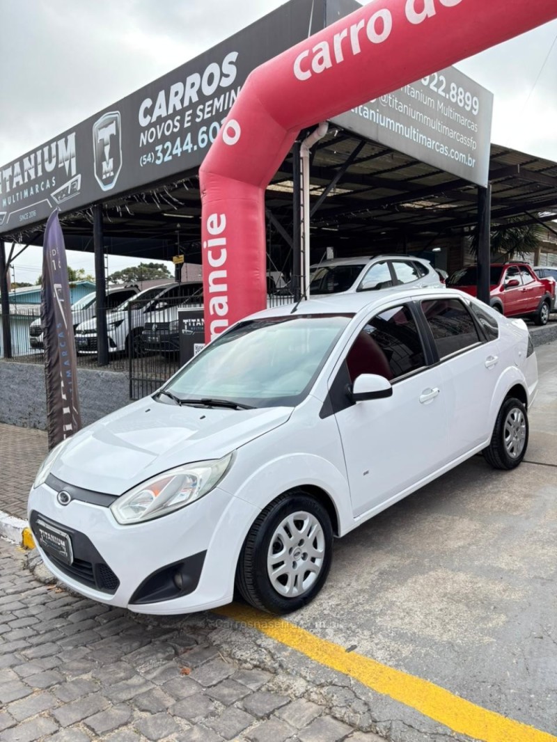 fiesta 1.6 rocam se sedan 8v flex 4p manual 2014 sao francisco de paula