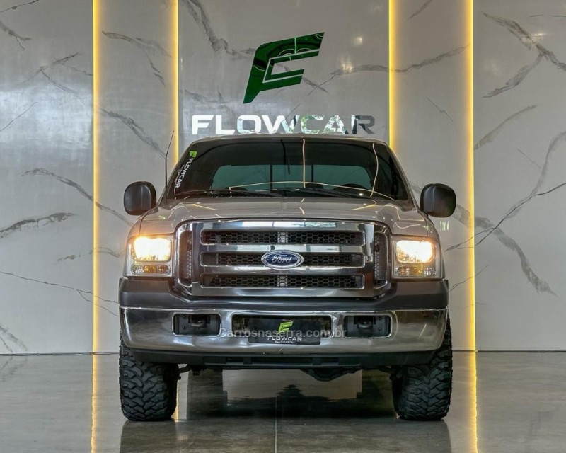 F-250 3.9 XLT MAX POWER 4X4 CD DIESEL 4P MANUAL - 2007 - GARIBALDI