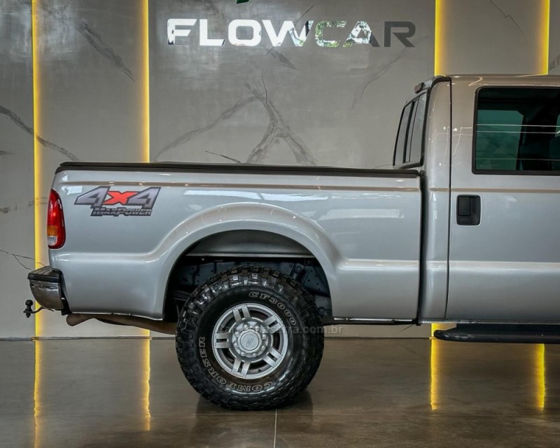 F-250 3.9 XLT MAX POWER 4X4 CD DIESEL 4P MANUAL - 2007 - GARIBALDI