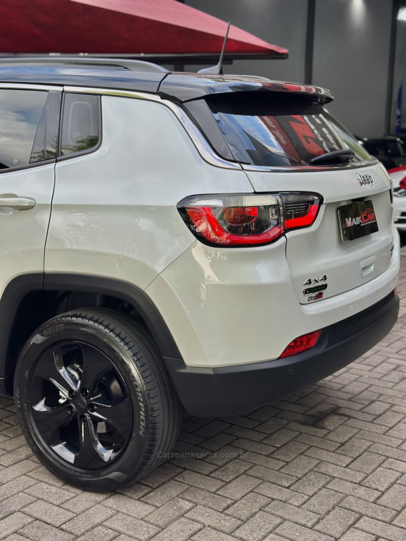 COMPASS 2.0 16V DIESEL LONGITUDE 4X4 AUTOMÁTICO - 2018 - ESTâNCIA VELHA