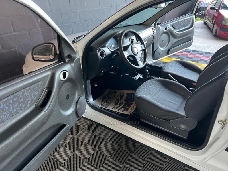 CELTA 1.0 MPFI SUPER 8V FLEX 2P MANUAL - 2005 - CAXIAS DO SUL