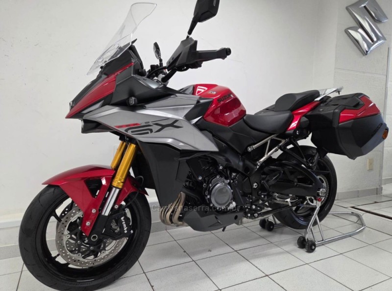 gsxs 1000 gt abs 2026 caxias do sul