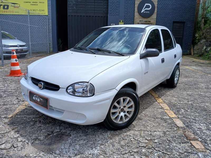 CLASSIC 1.0 MPFI LIFE 8V FLEX 4P MANUAL