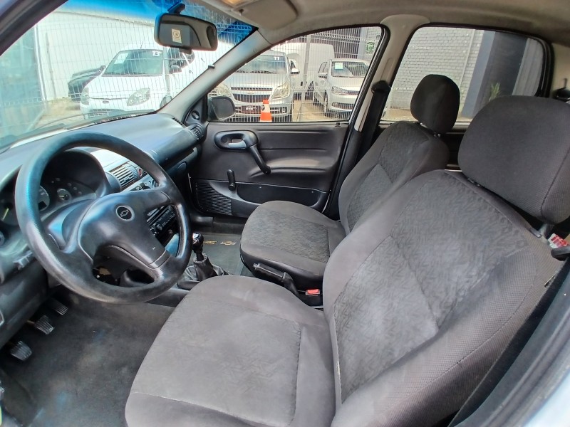 CLASSIC 1.0 MPFI LIFE 8V FLEX 4P MANUAL - 2008 - FARROUPILHA