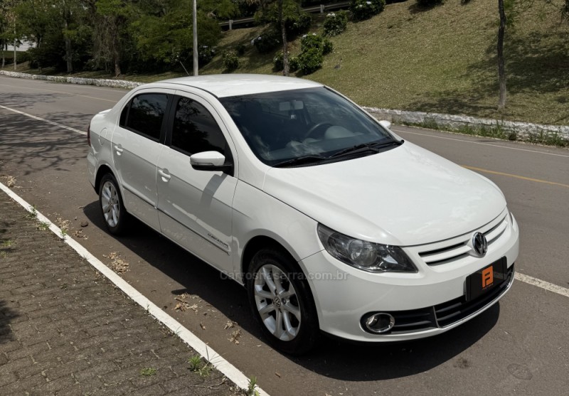 voyage 1.6 mi comfortline 8v flex 4p automatizado 2012 nova araca
