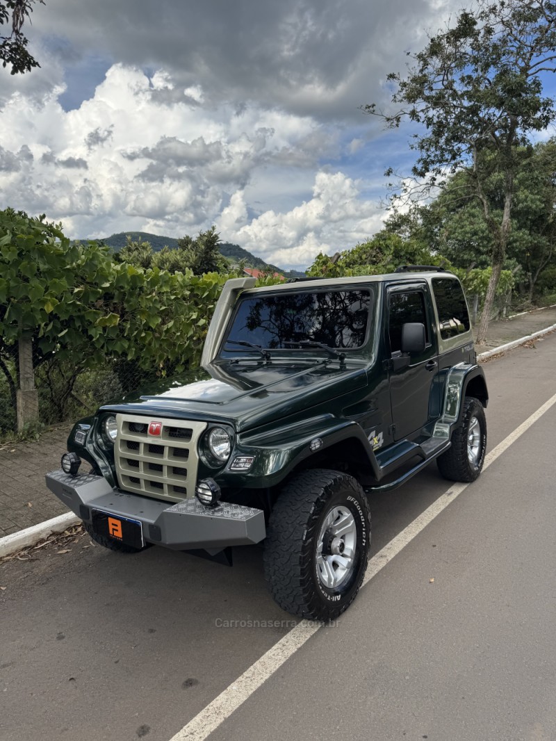 T4 3.2 TGV 4X4 20V TURBO INTERCOOLER DIESEL 2P MANUAL - 2014 - NOVA ARAçá