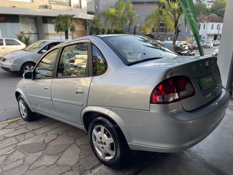 CLASSIC 1.0 MPFI LS 8V FLEX 4P MANUAL - 2011 - BENTO GONçALVES