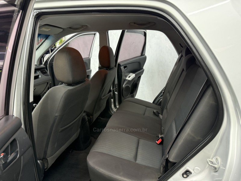 SPORTAGE 2.0 LX 4X2 16V GASOLINA 4P MANUAL - 2010 - SAPIRANGA