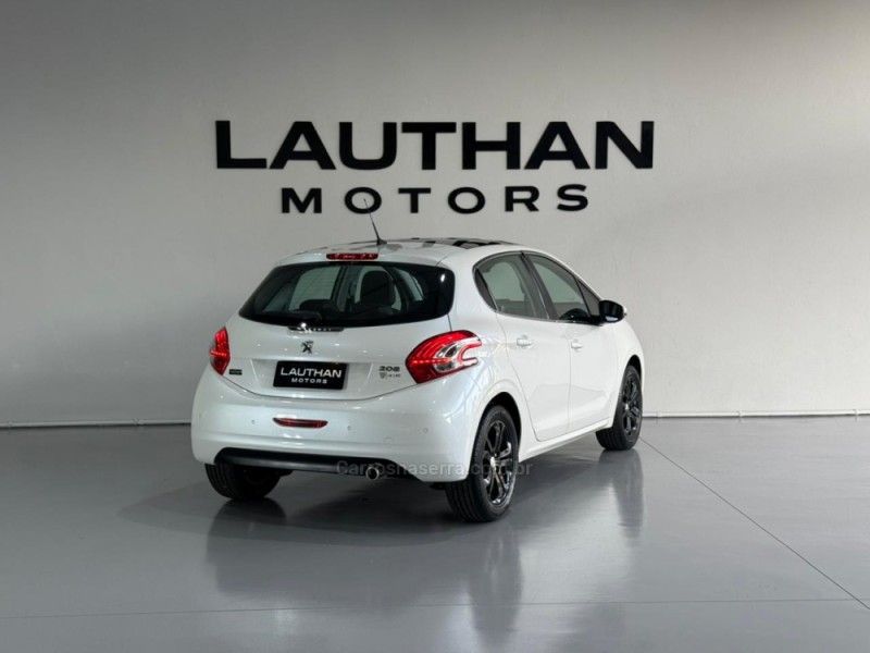 208 1.6 GRIFFE 16V FLEX 4P AUTOMÁTICO - 2014 - NOVO HAMBURGO